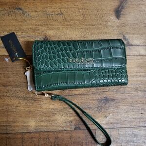 Bebe Green Croc-Embossed Wristlet Wallet
